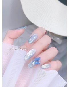 Aurora & Nail Art
